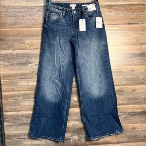 Forever 21 Women's Low Rise Baggy Dark Denim Jeans  NWT